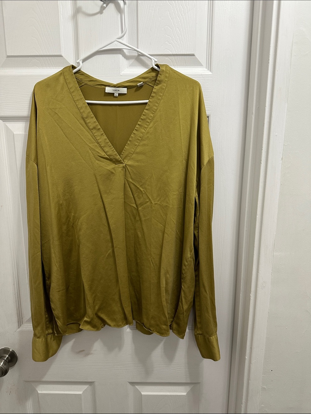 Vince Olive V-Neck 100%  Silk Long Sleeve Blouse